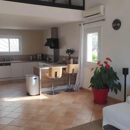 Vila La Ciotat, Ensoleillee Et Calme La Ciotat
